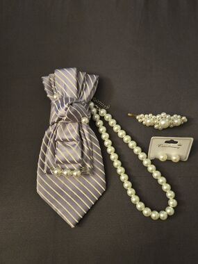 Bugatti Lavender & Yellow Stripe Pearl Statement Necklace Set